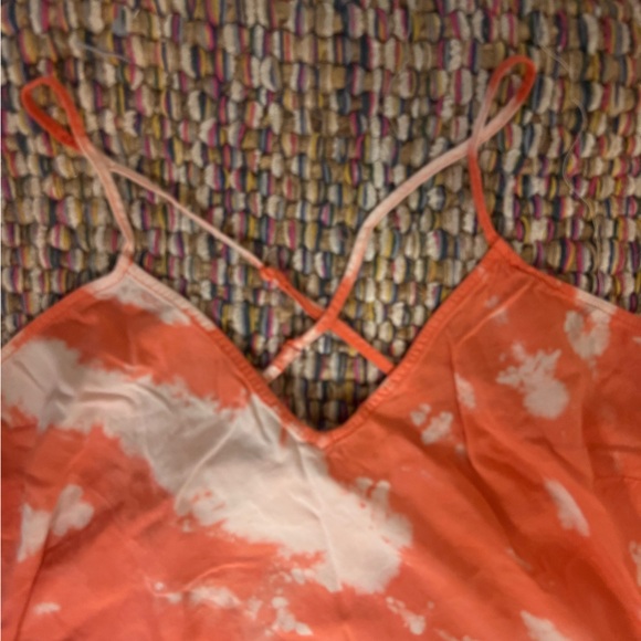Old Navy Women’s Coral and White Tie-Dye Flowy Maxi Dress - Picture 2 of 5